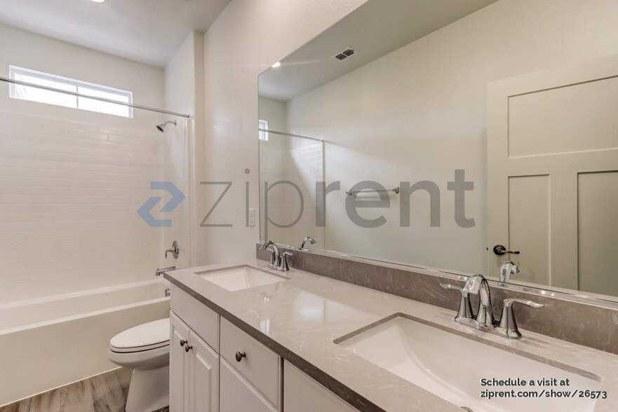 Building Photo - 4016 Matterhorn Pl