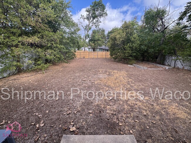 Building Photo - 3125 Reuter Ave