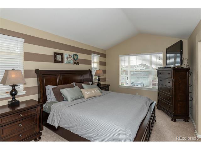 Building Photo - Beautiful 3BR/2 BA in Cherry Creek School District