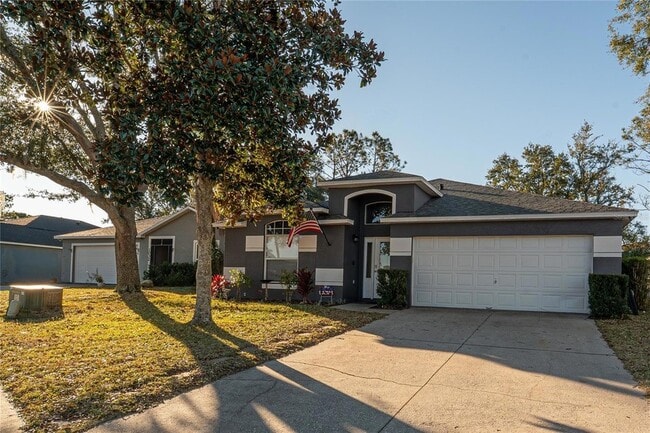 Building Photo - 1038 Singleton Cir