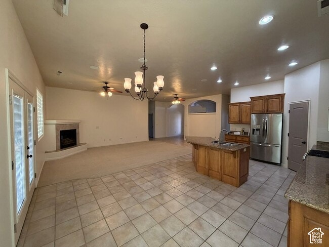 Building Photo - 2596 Hidden Canyon Dr