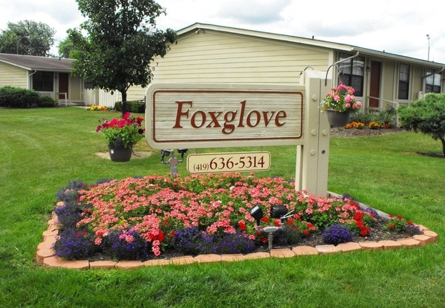 Building Photo - Foxglove Apartments