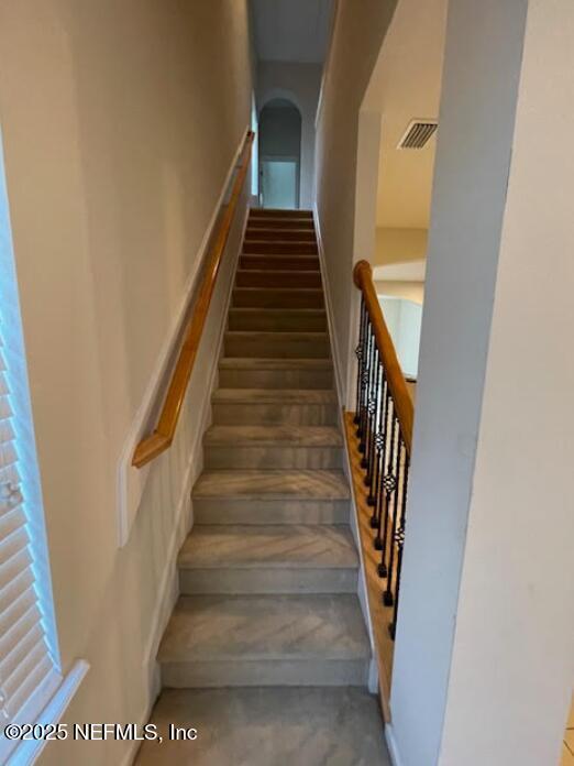 Building Photo - 13026 SUNSET LAKE Dr