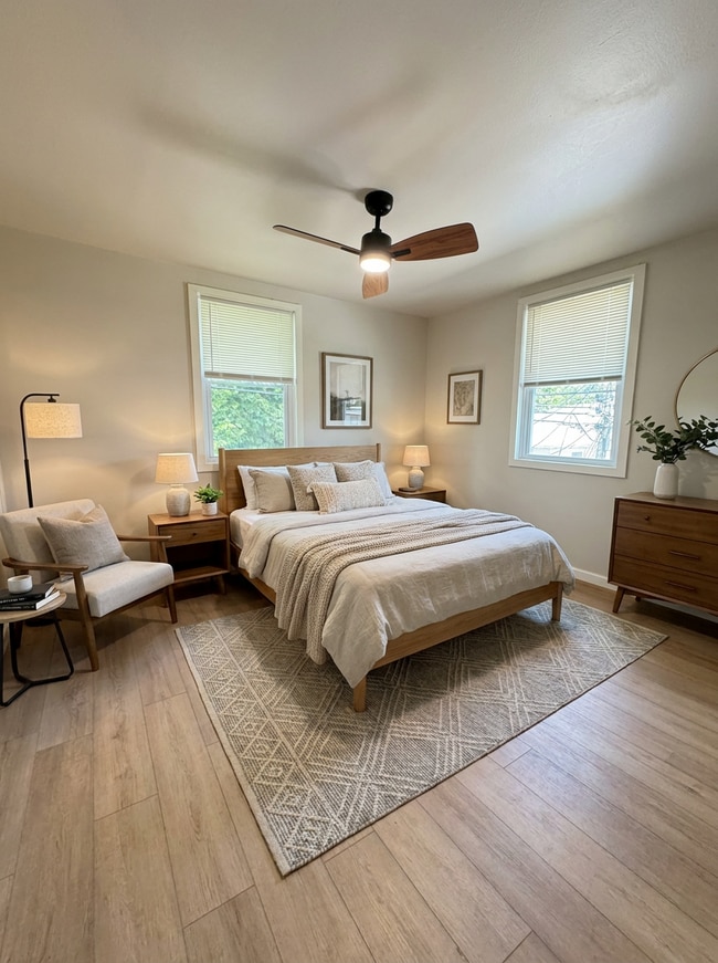 Building Photo - Updated 2BR/1BA in the Heart of Fountain City, Modern Finishes & Everyday Convenience!