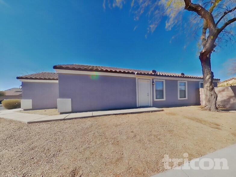 Building Photo - 11122 E Arbor Ave