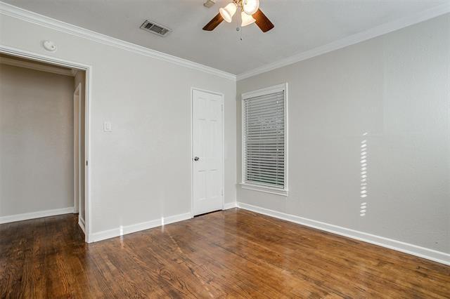 Building Photo - 4231 S Cresthaven Rd