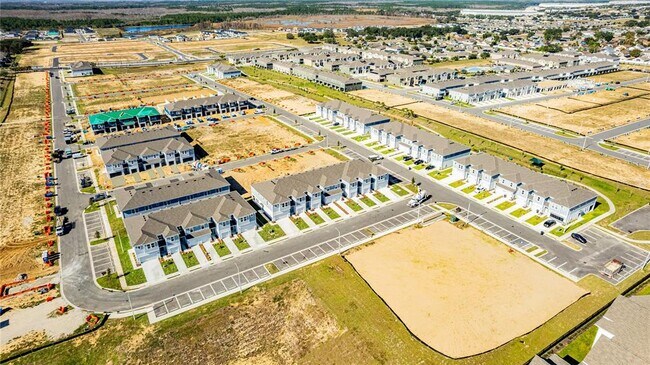 Building Photo - 2705 Bevel Ln