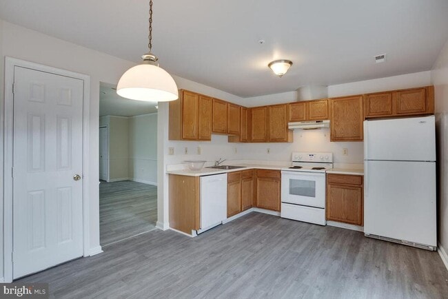 Building Photo - 12007 Silver Spur Pl