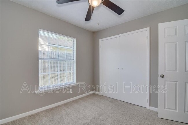 Building Photo - 3411 Princess Ct