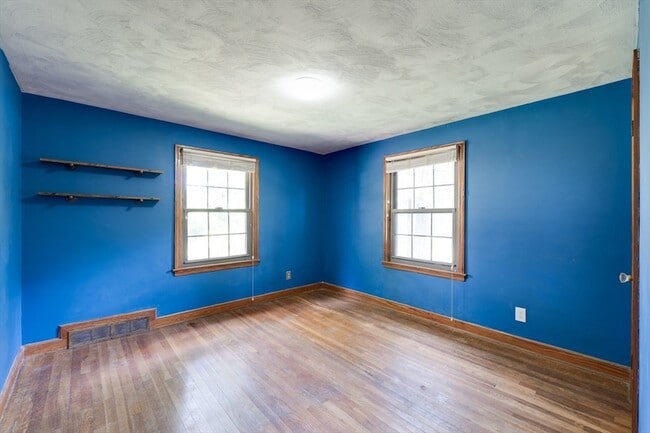 Building Photo - 69 Aldrich Dr