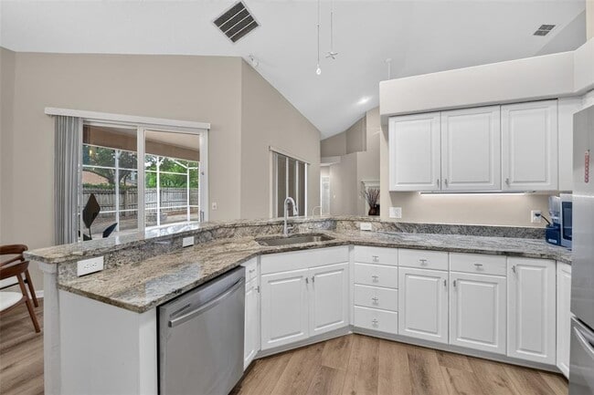 Building Photo - 804 Rosemist Ct