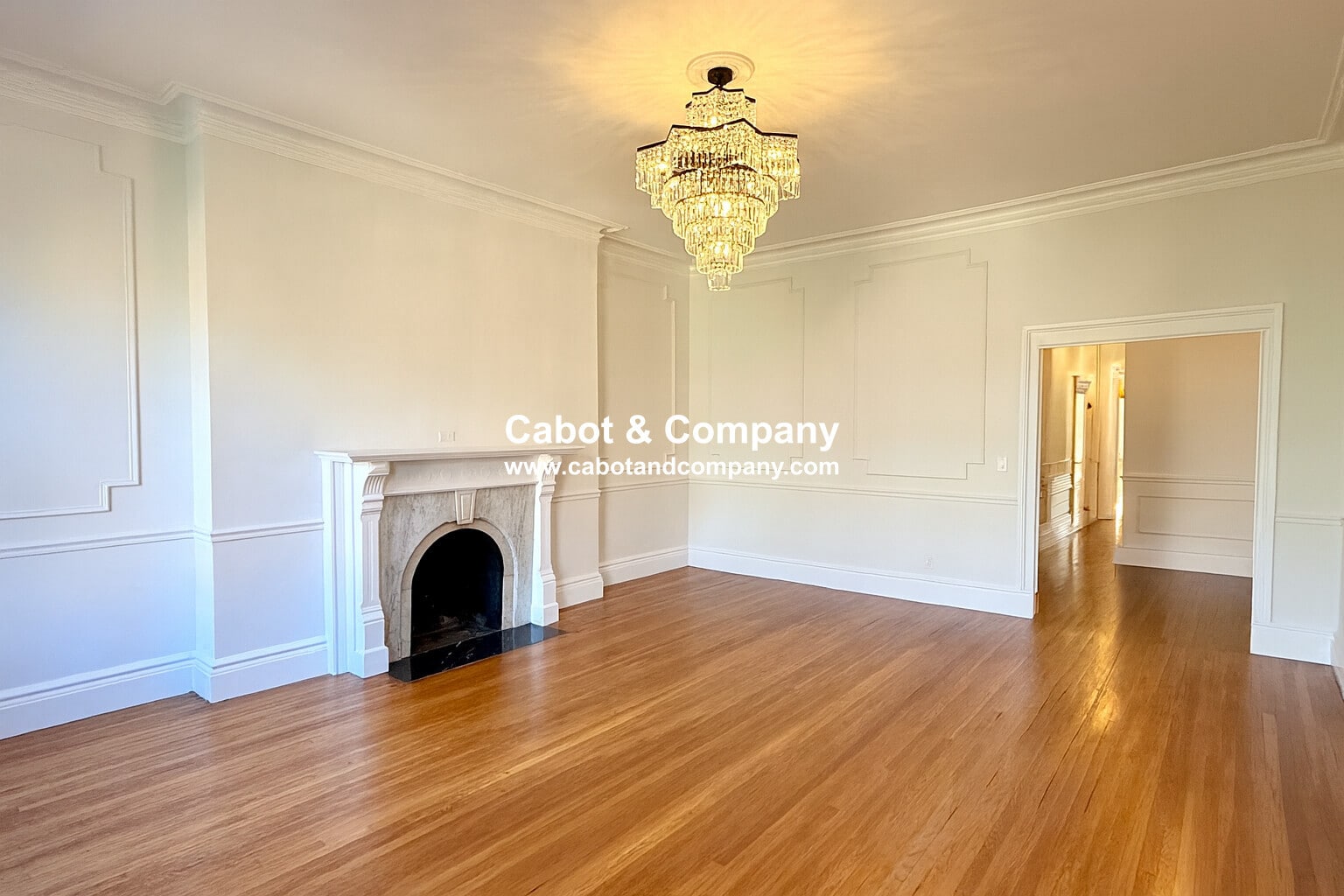 Building Photo - 229 Beacon St