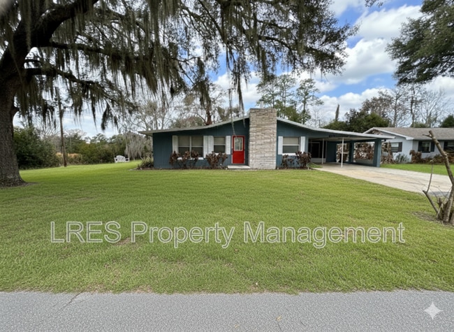 Building Photo - 37019 Pine Meadows Ln