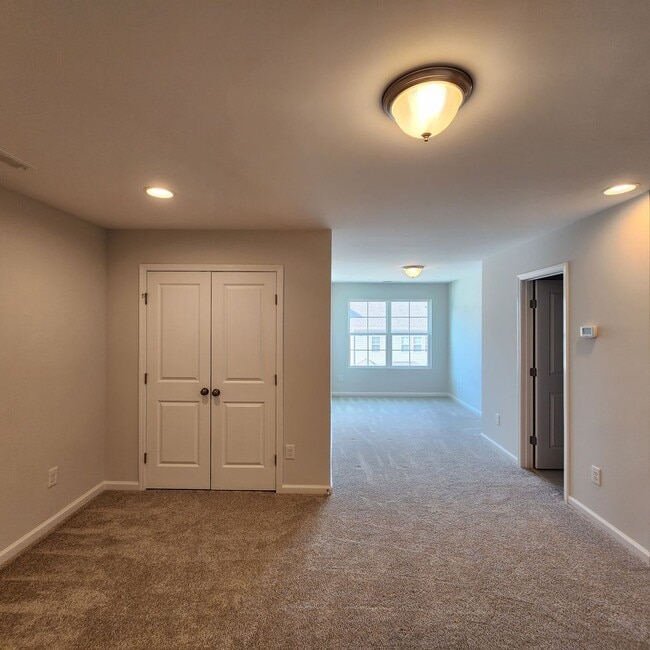 Building Photo - Townhome for Rent Durham