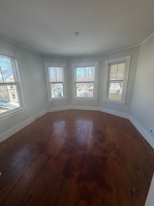 Building Photo - 23 Saunders St