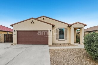 Building Photo - 1688 E Primavera Way