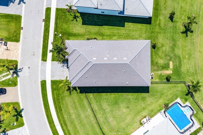 Building Photo - 9370 Sunflower Mdw Rd