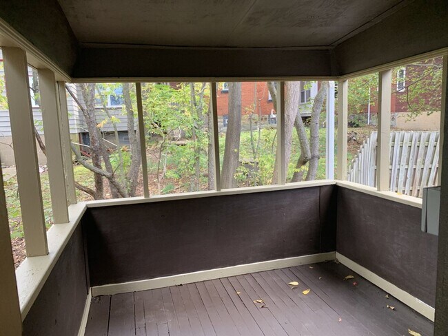 Building Photo - 2309 Eldridge St