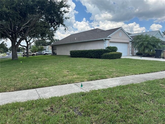 Building Photo - 15612 Markham Dr