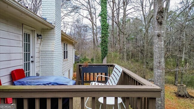Building Photo - 325 Brookstone Dr