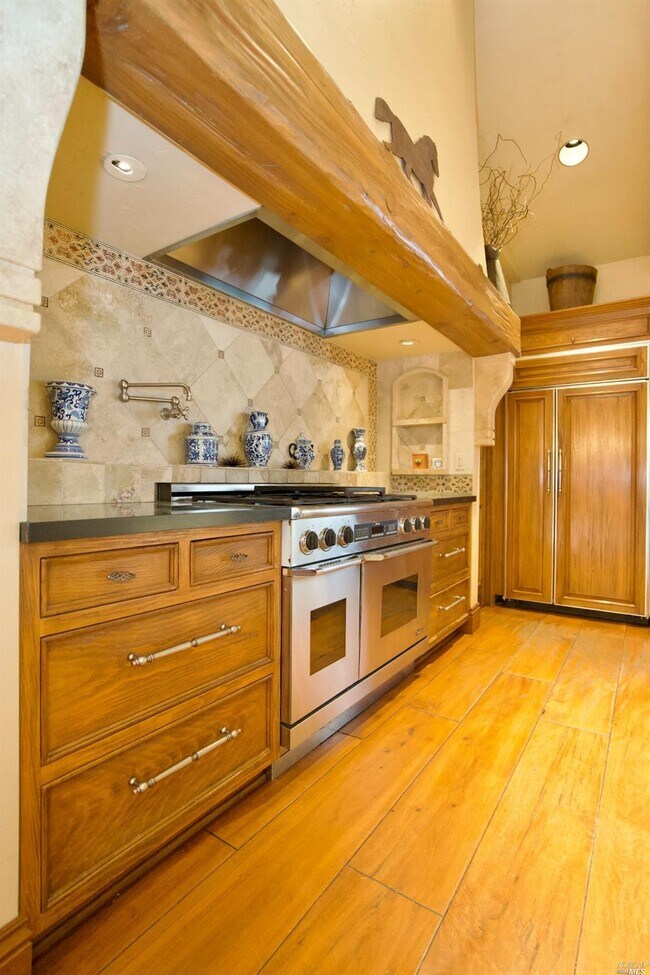 Building Photo - 1571 Silver Trail