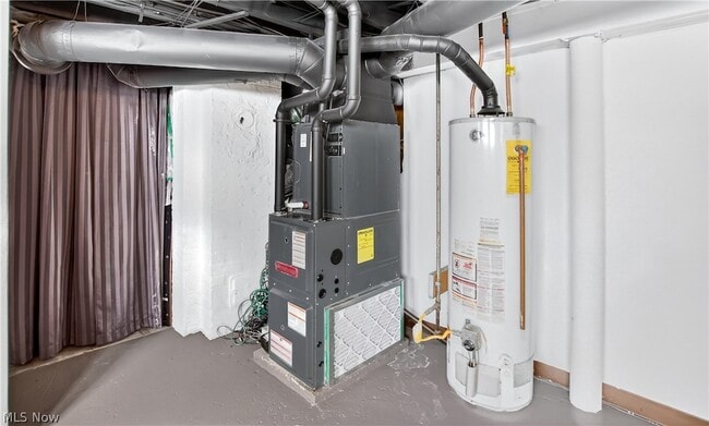 Building Photo - 10903 Parkhurst Dr