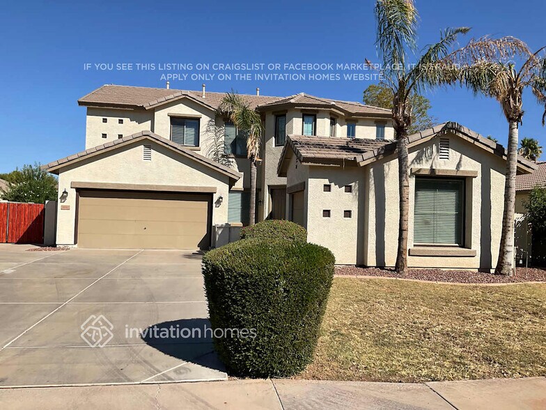 Primary Photo - 3842 E Packard Dr