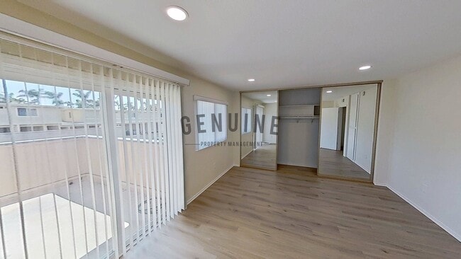 Building Photo - $500 off 1st Month Rent ~ Upstairs Spaciou...
