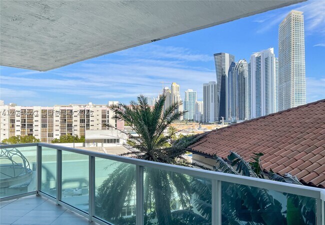 Building Photo - 250 Sunny Isles Blvd