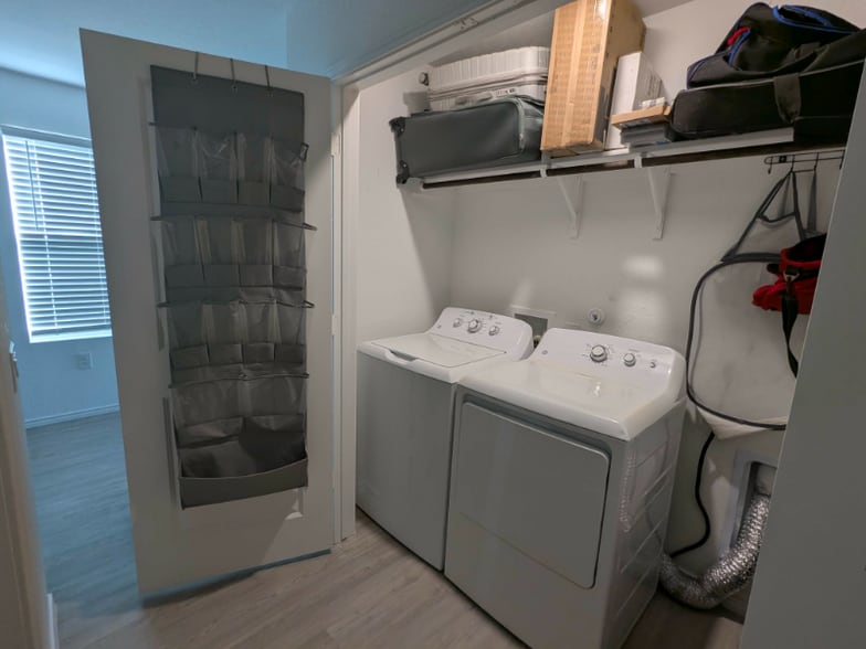 Building Photo - 5730 Repeating Wy