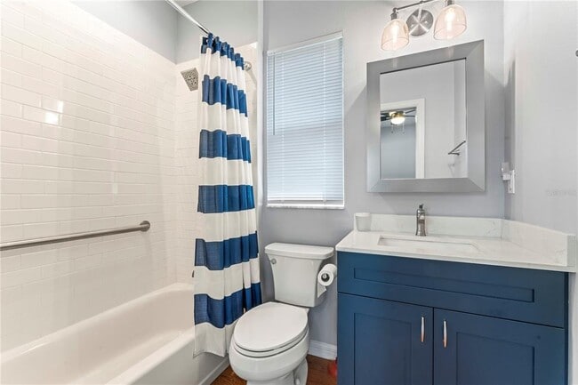 Building Photo - 4011 W El Prado Blvd