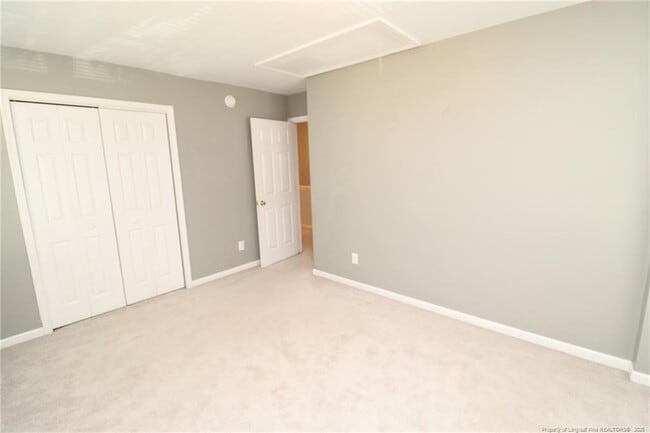 Building Photo - 10941 Pendragon Pl