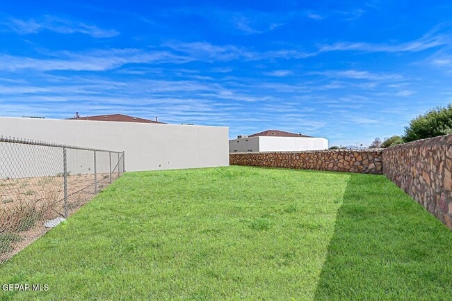 Building Photo - 5270 Sean Haggerty Dr