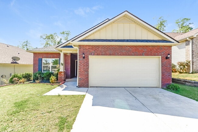 Building Photo - 4974 Summersun Dr