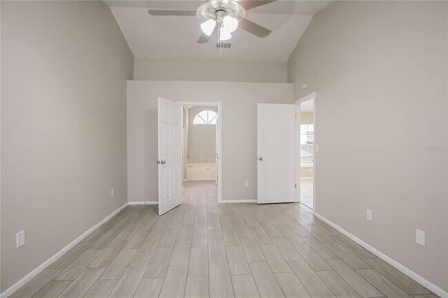 Building Photo - 246 Cobblestone Dr