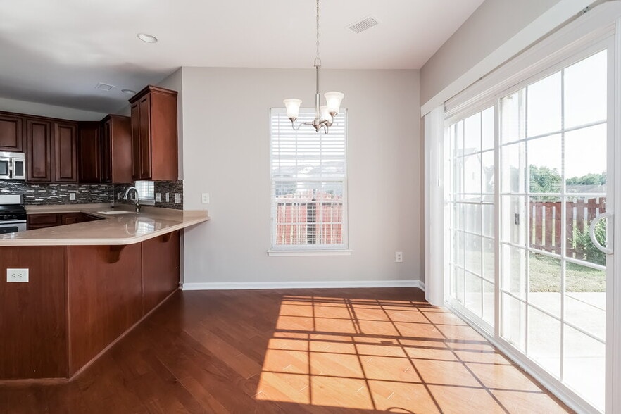 Building Photo - 5408 Nightshade Oaks Dr