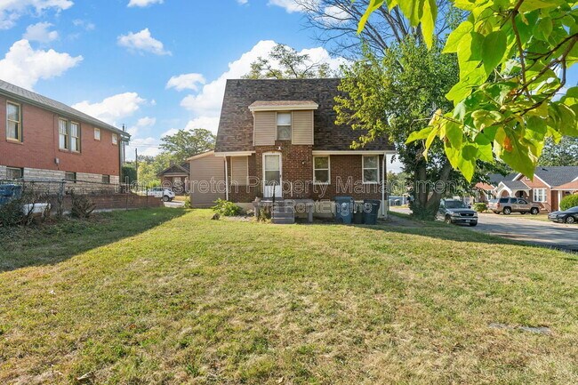 Building Photo - 44 Blakemore Pl