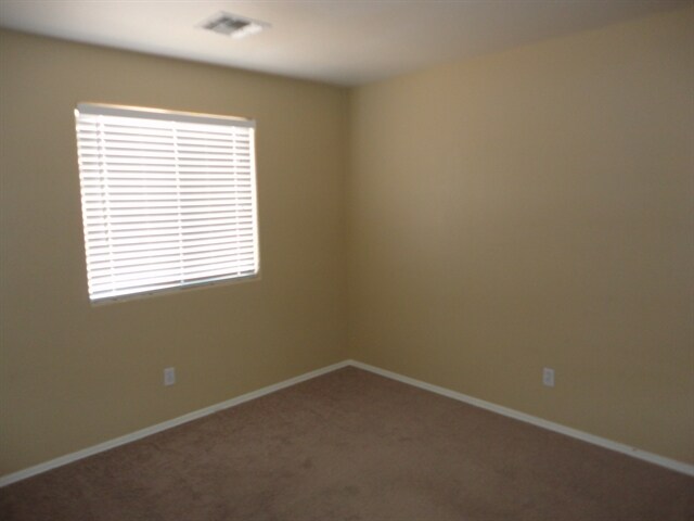 Building Photo - 1505 S 81st Dr