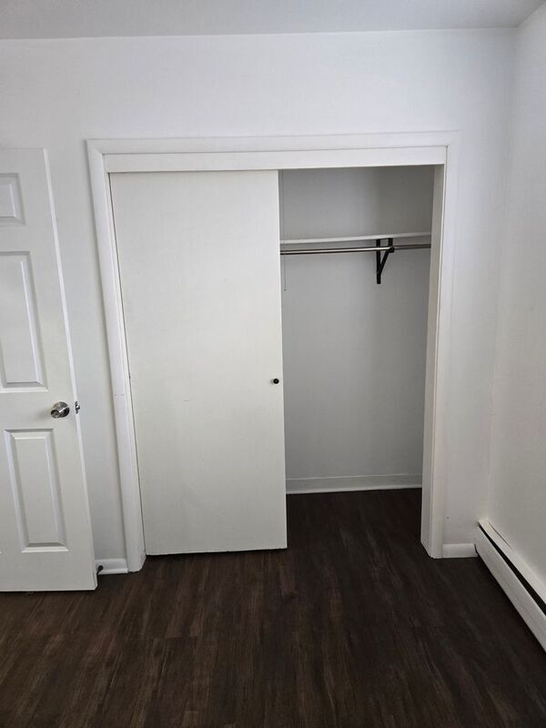 Building Photo - 6541 2nd St NE