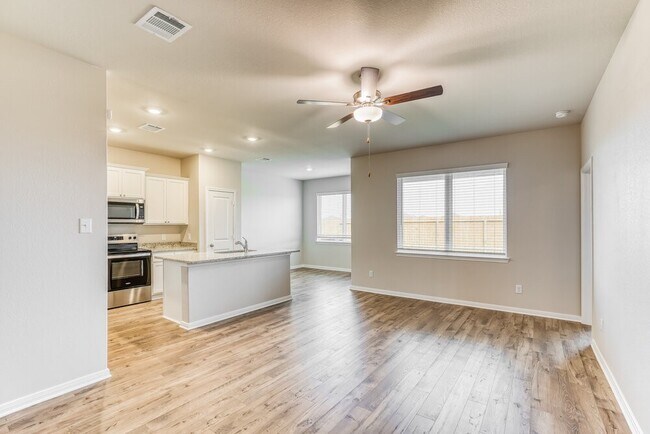 Building Photo - 7531 Tipton Meadow Way
