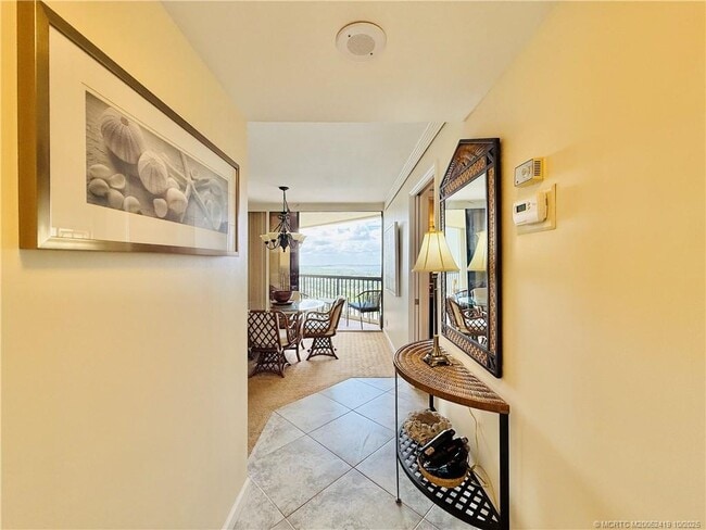 Building Photo - 9500 S Ocean Dr