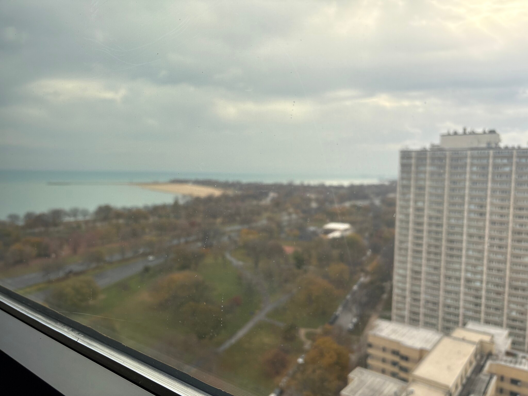 Building Photo - 5100 N Marine Dr