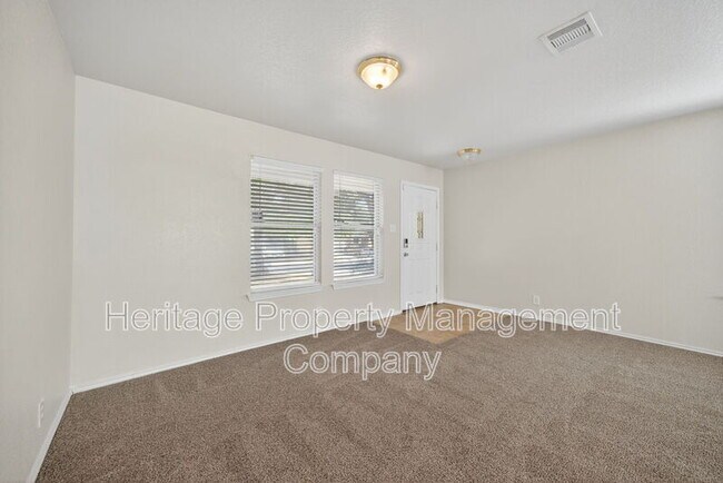 Building Photo - 7719 Mesquite Farm