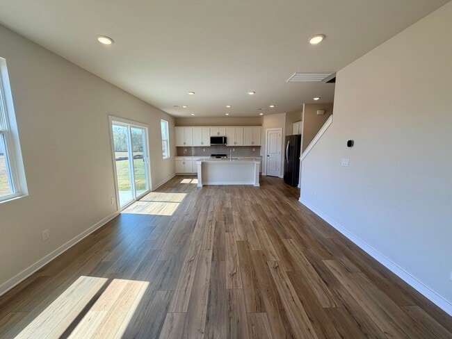 Building Photo - Brand New 4BR/3BA Home in Blue Sky Meadows