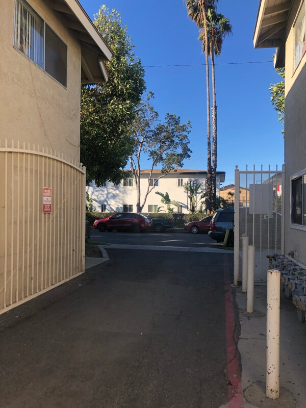 Building Photo - 530 N Anna Dr