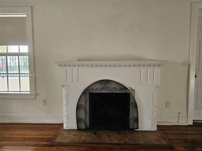 Building Photo - 2385 SW 23rd Terrace