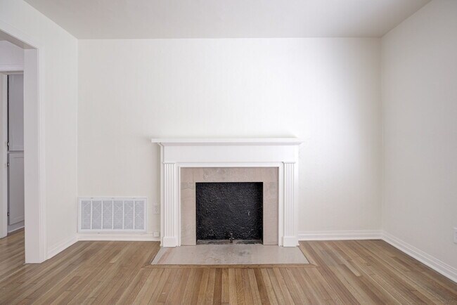 Building Photo - 821 NW 48th St