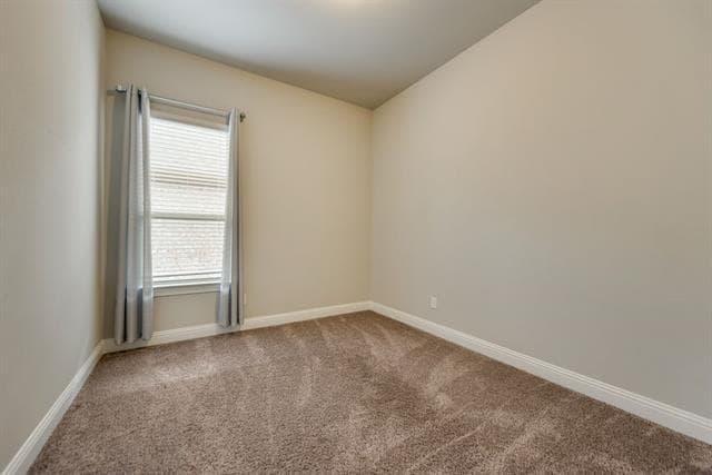 Building Photo - 15500 Cornwallis St