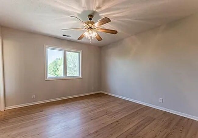 Building Photo - 1723 N 171st St