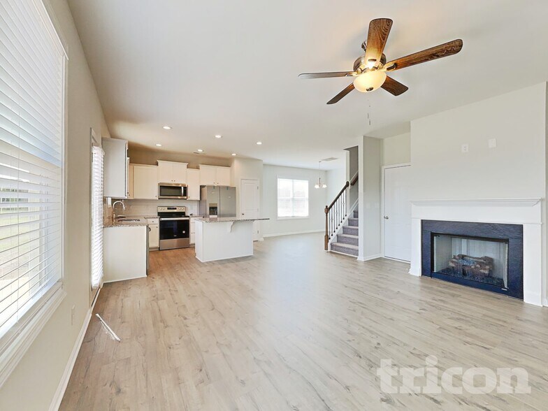 Building Photo - 192 Olde Pl